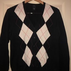 Diamond pattern cardigan